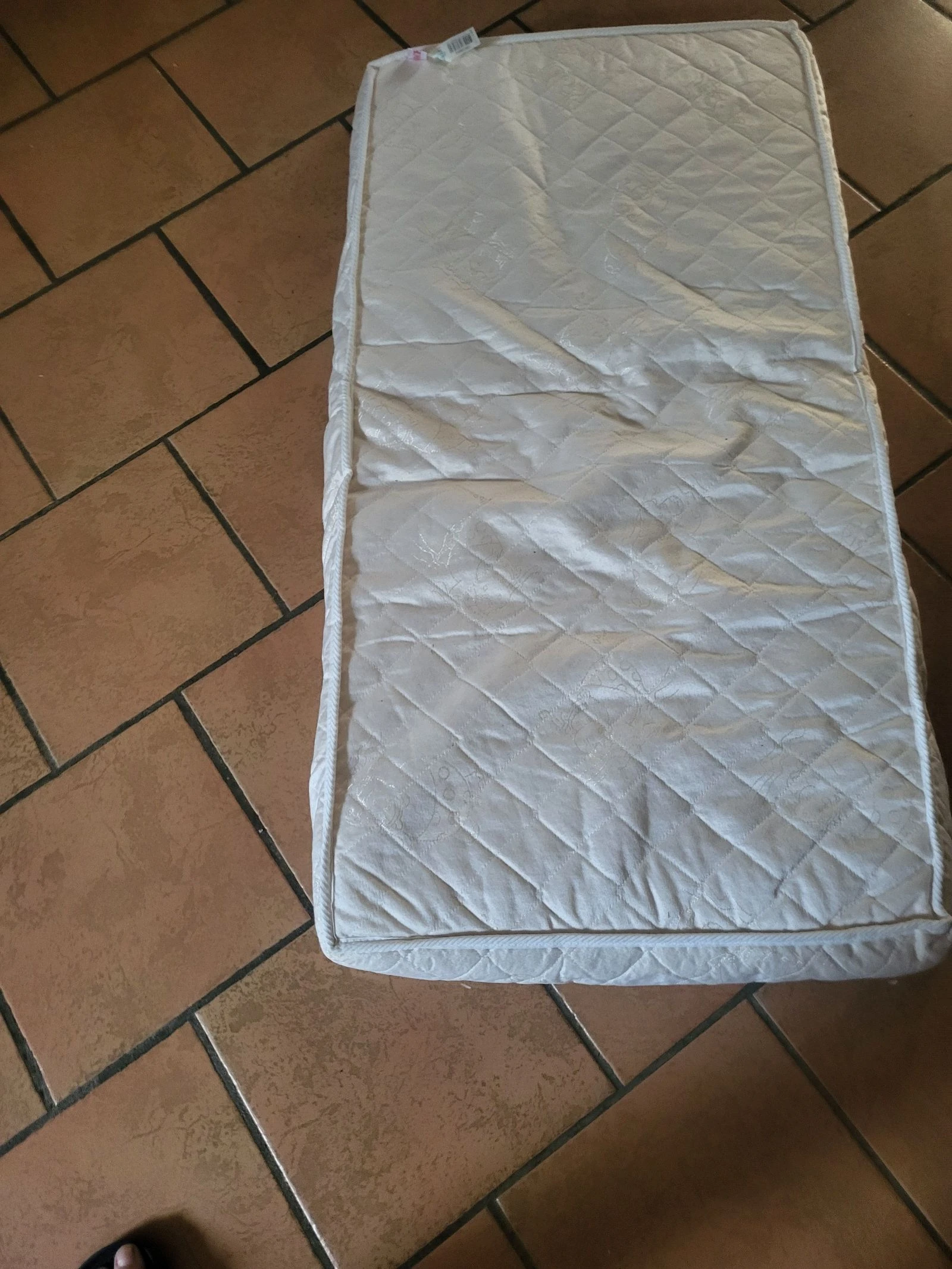 Matelas de voyage pliablepour bébé 